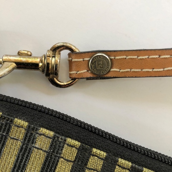 Vintage Fendi Clutch with strap / - Picture 3 of 8